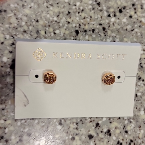 Kendra Scott Rose Gold Glitter Hexagon Druzy Stud Earrings - Picture 5 of 8